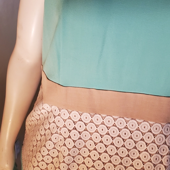 Studio One Dress - Picture 5 of 12